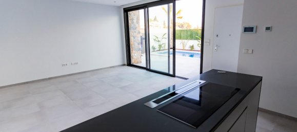 3 Schlafzimmer Villa in Santiago de la Ribera, Spain, Nr. 12798 6