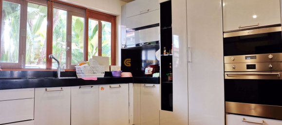 5 bedrooms Cafe / restaurant in Chonburi, Thailand No. 5318 11