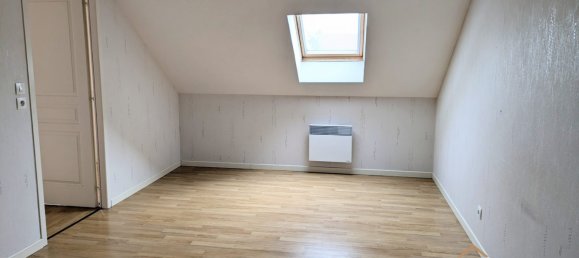 1 bedroom Apartment in Crepy-en-Valois, France No. 262019 3