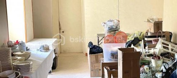 4 chambres Bâtiment à Tonnay-Boutonne, France No. 96144 7