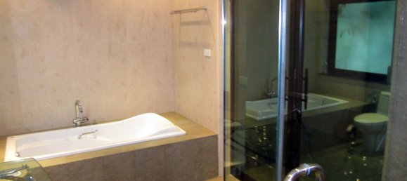 4 bedrooms Cafe / restaurant in Pattaya, Thailand No. 1351 12