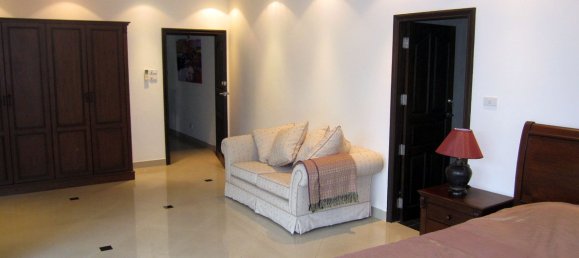 4 bedrooms Cafe / restaurant in Pattaya, Thailand No. 1351 16