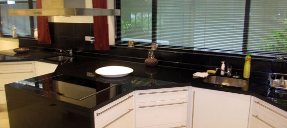 4 bedrooms Cafe / restaurant in Pattaya, Thailand No. 1351 10