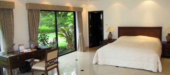 4 bedrooms Cafe / restaurant in Pattaya, Thailand No. 1351 20