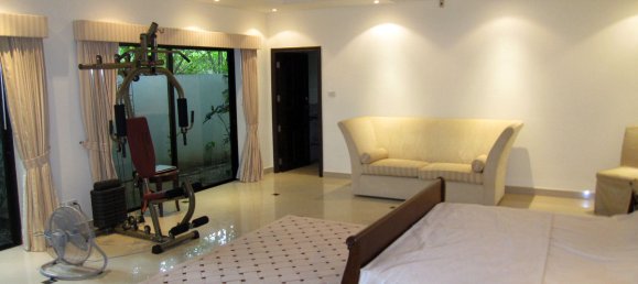 4 bedrooms Cafe / restaurant in Pattaya, Thailand No. 1351 11