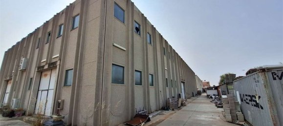 4500m² Warehouse in Sestu, Italy No. 333970 27