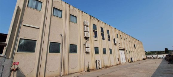 4500m² Warehouse in Sestu, Italy No. 333970 19