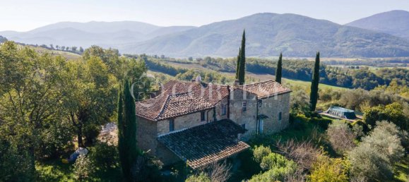10 bedrooms Villa in Umbertide, Italy No. 267169 13