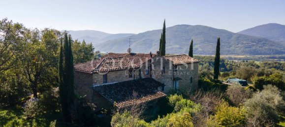 10 bedrooms Villa in Umbertide, Italy No. 267169 4