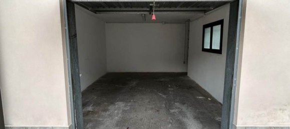 6-salle Appartement à Suzzara, Italy No. 275372 12