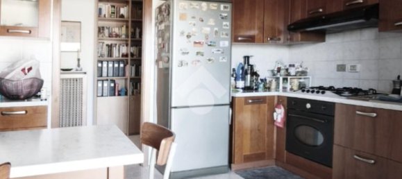 2 bedrooms Apartment in Cormano, Italy No. 378868 21