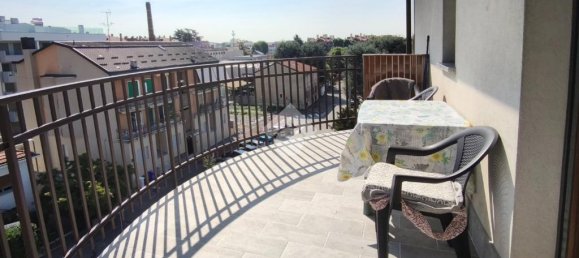 2 bedrooms Apartment in Cormano, Italy No. 378868 14