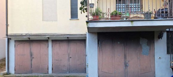 4 rooms Apartment in Vercelli, Italy No. 13348 30