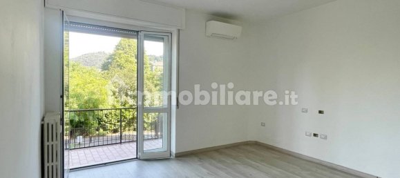 2 غرف نوم شقة في Montevecchia, Italy رقم 381362 2