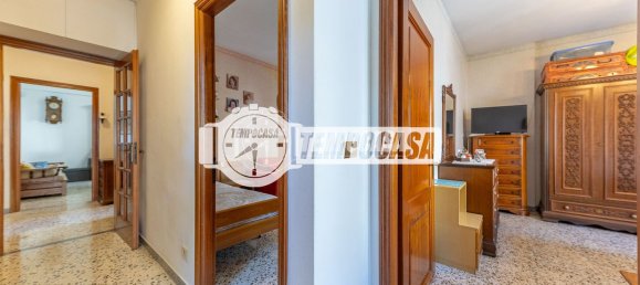 3 bedrooms Apartment in Rome, Italy No. 325123 8