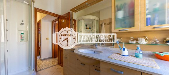 3 bedrooms Apartment in Rome, Italy No. 325123 34