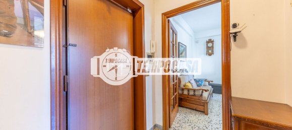 3 bedrooms Apartment in Rome, Italy No. 325123 5
