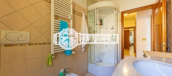 3 bedrooms Apartment in Rome, Italy No. 325123 35