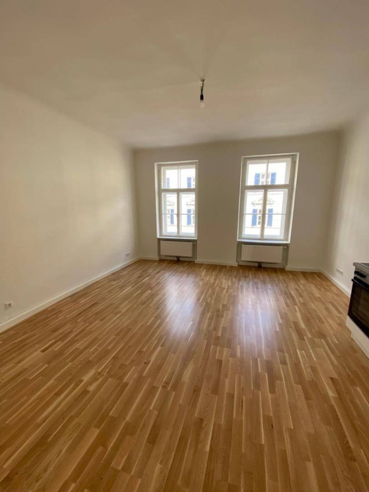 Studio in Jakomini, Austria No. 215730