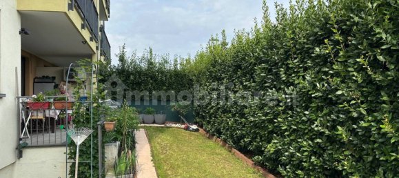 2 bedrooms Apartment in Ornago, Italy No. 299082 12