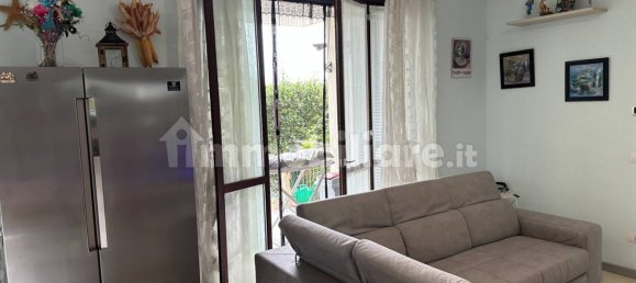 2 bedrooms Apartment in Ornago, Italy No. 299082 3