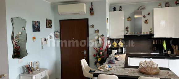2 bedrooms Apartment in Ornago, Italy No. 299082 6