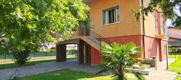 7 غرف نوم فيلا في Castel Goffredo, Italy رقم 329823 16