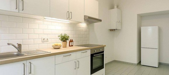 4 rooms Apartment in Favoriten, Austria No. 25960 3
