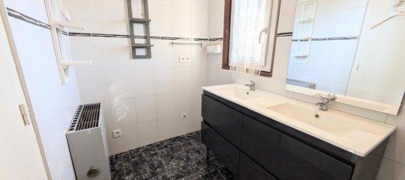 4 bedrooms House in Monsempron-Libos, France No. 97639 15