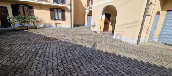 Квартира с 4 комнатами в Кремона, Италия № 66798 25