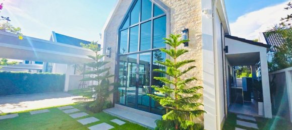 3 bedrooms House for sale in Pattaya, Chonburi, Eastern Thailand, Thailand № 69886 2
