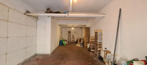 Garage in Portici, Italy 39m², Nr. 164032 5