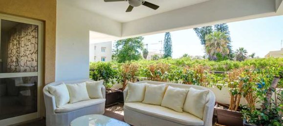 3 bedrooms Apartment in Limassol, Cyprus No. 14002 5