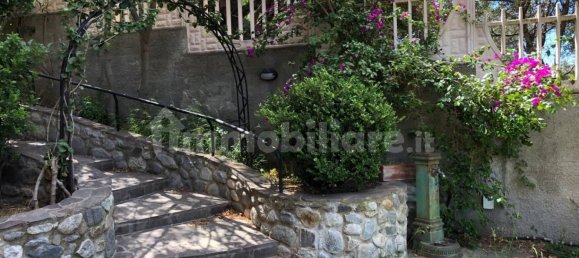 5 bedrooms Villa in Reggio Calabria, Italy No. 202078 12
