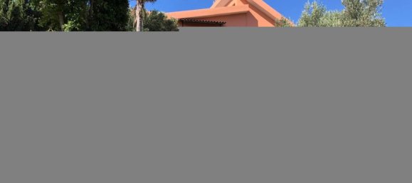 5 bedrooms Villa in Reggio Calabria, Italy No. 202078 4