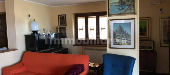 5 bedrooms Villa in Reggio Calabria, Italy No. 202078 22