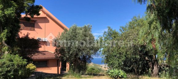 5 bedrooms Villa in Reggio Calabria, Italy No. 202078 15