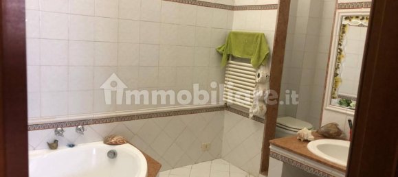 5 bedrooms Villa in Reggio Calabria, Italy No. 202078 24