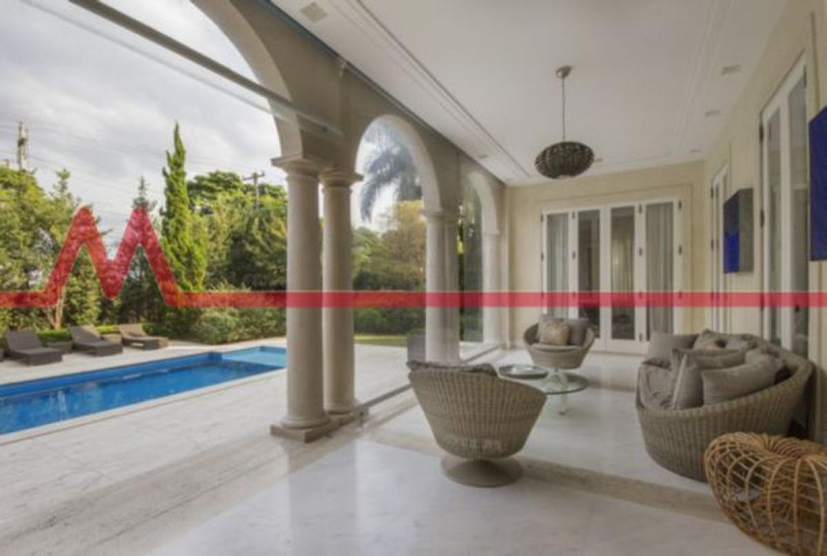 4 bedrooms House in Sao Paulo, Brazil No. 528599