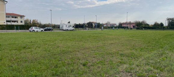 Terreno em San Biagio di Callalta, Italy 3800 m² N.º 132783 12