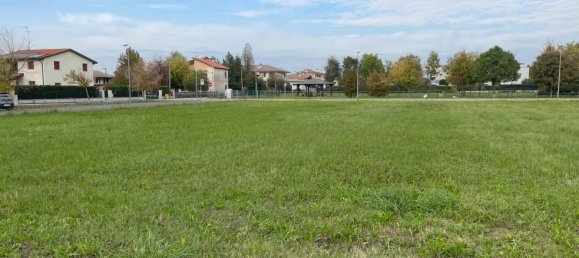 Terreno em San Biagio di Callalta, Italy 3800 m² N.º 132783 5