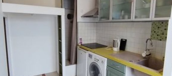 1 bedroom Apartment in Paris, France No. 312555 5