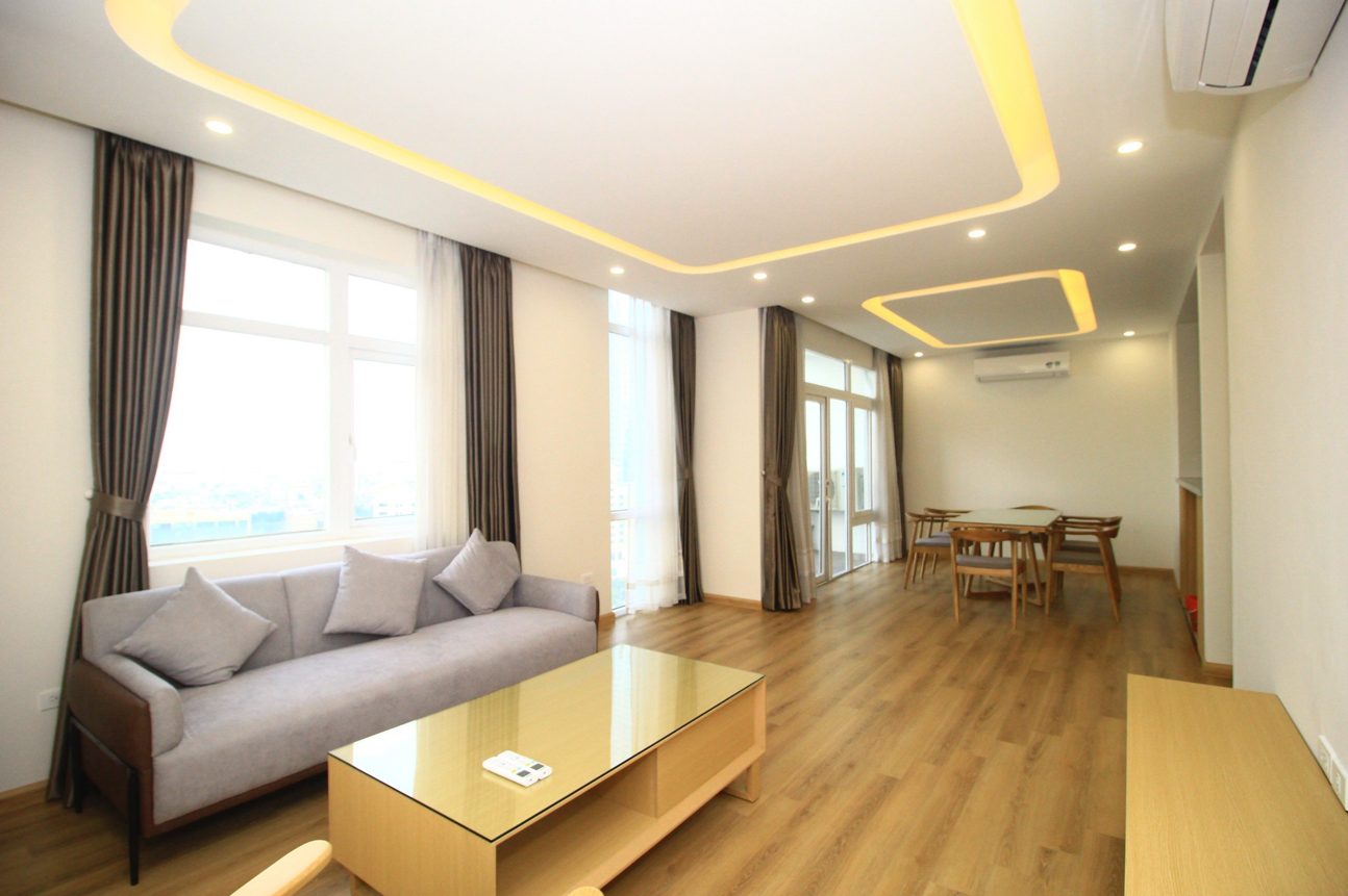 3 bedrooms Apartment for rent in Ba Dinh, Ha Noi, Vietnam № 19579