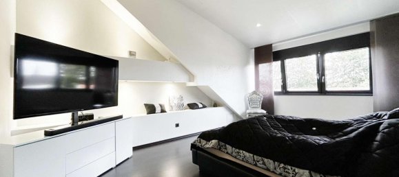 Apartamento de 3 dormitorios en Offenbach, Germany No. 123636 5