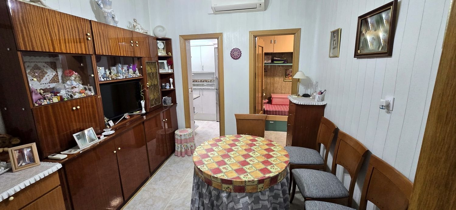 Квартира с 2 спальнями в Мадрид, Испания № 170776