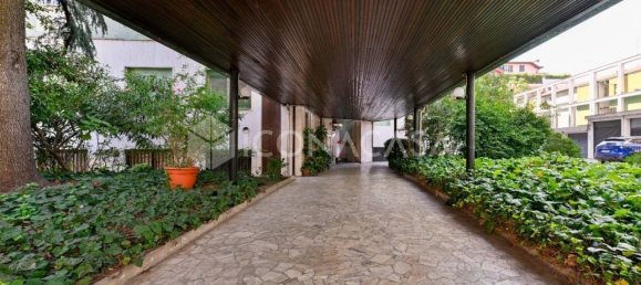 2 bedrooms Apartment in Milan, Italy No. 356508 29