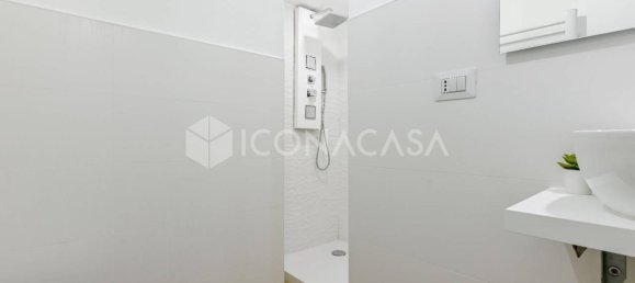 2 bedrooms Apartment in Milan, Italy No. 356508 23