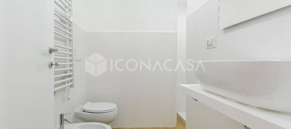 2 bedrooms Apartment in Milan, Italy No. 356508 22