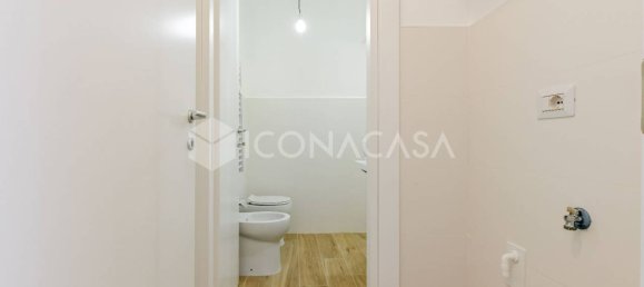2 bedrooms Apartment in Milan, Italy No. 356508 21