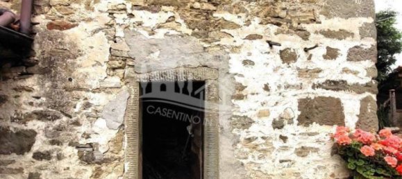 140m² Warehouse in Arezzo, Italy No. 259428 8